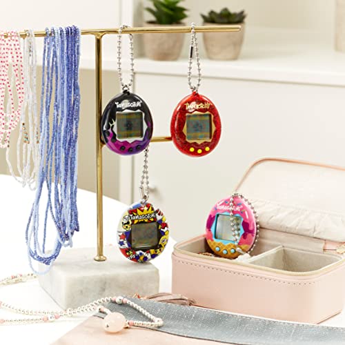 Bandai - Tamagotchi - Tamagotchi Original - Icecream - Animal électronique virtuel avec écran Couleur, 3 Boutons et Jeux - Jouet Animal interactif en Français - Jouet Enfant 8 Ans et + - 42922