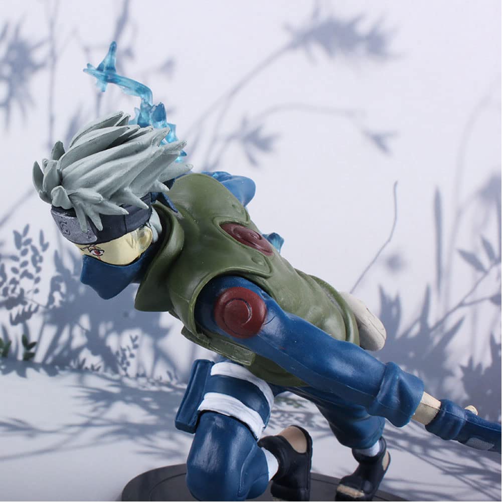 ZKTSRY Figurine Kakashi en PVC - 18 cm - Décoration de salon et de chambre à coucher - Cadeau pour parents et amis