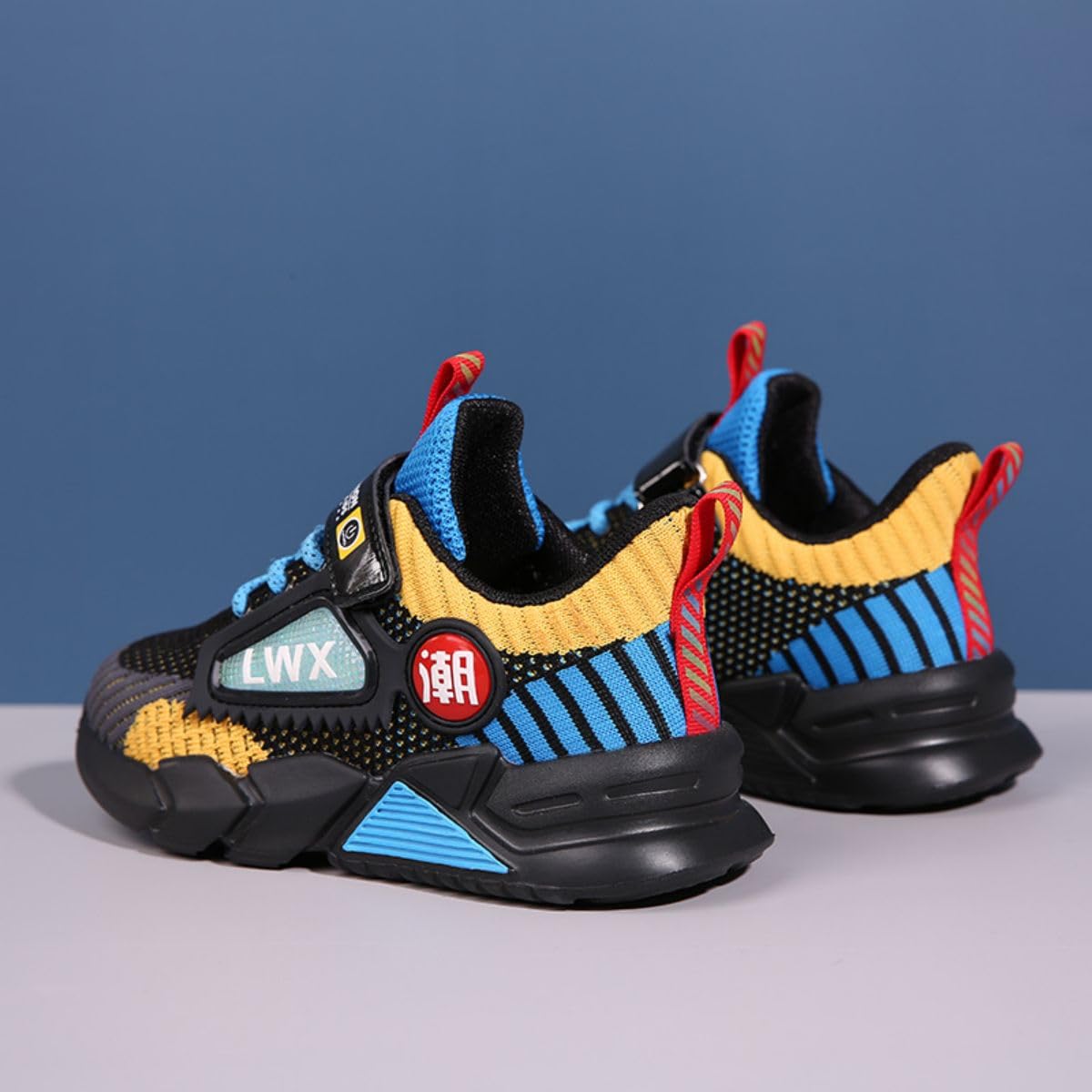 Xinghuanhua Chaussures de Basket-Ball pour garçons Baskets pour Hommes Chaussures de Basket-Ball doublées Chaussures de Sport Haut de Gamme pour Enfants Unisexes