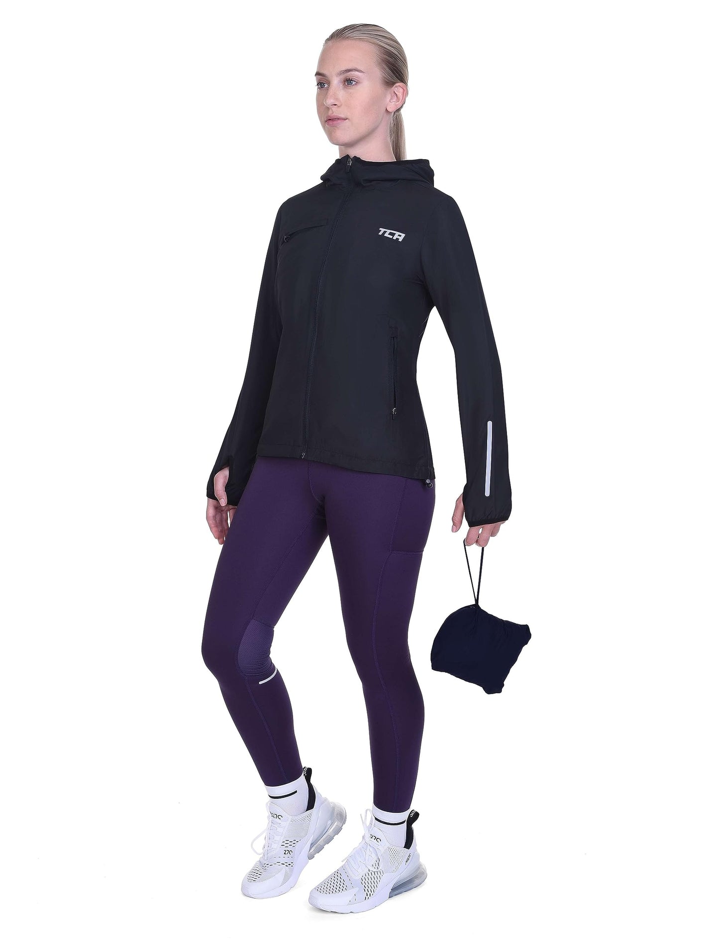 TCA Veste Softshell de Course à Pied pour Femmes. Veste Réfléchissante, Respirante et Compacte avec Poches Zippées - Noir, S