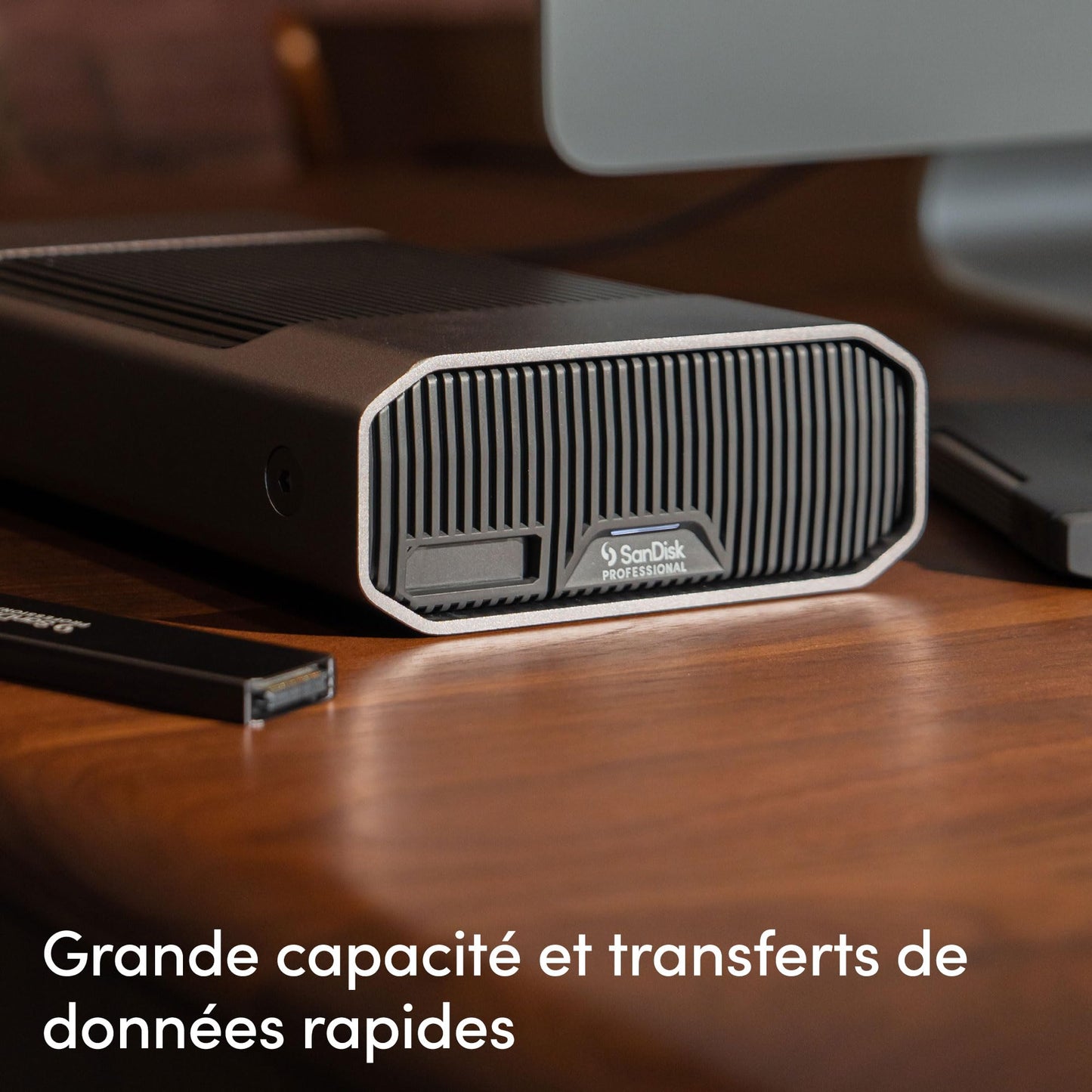 SanDisk Professional 12 to G-Drive Project, avec Fente SSD Mag Pro-Blade, Thunderbolt 3, USB (10 Gbit/s), Disque Dur de Classe Entreprise 7 200 Tours/Minute, Vitesse de Lecture jusqu'à 250 Mo/s