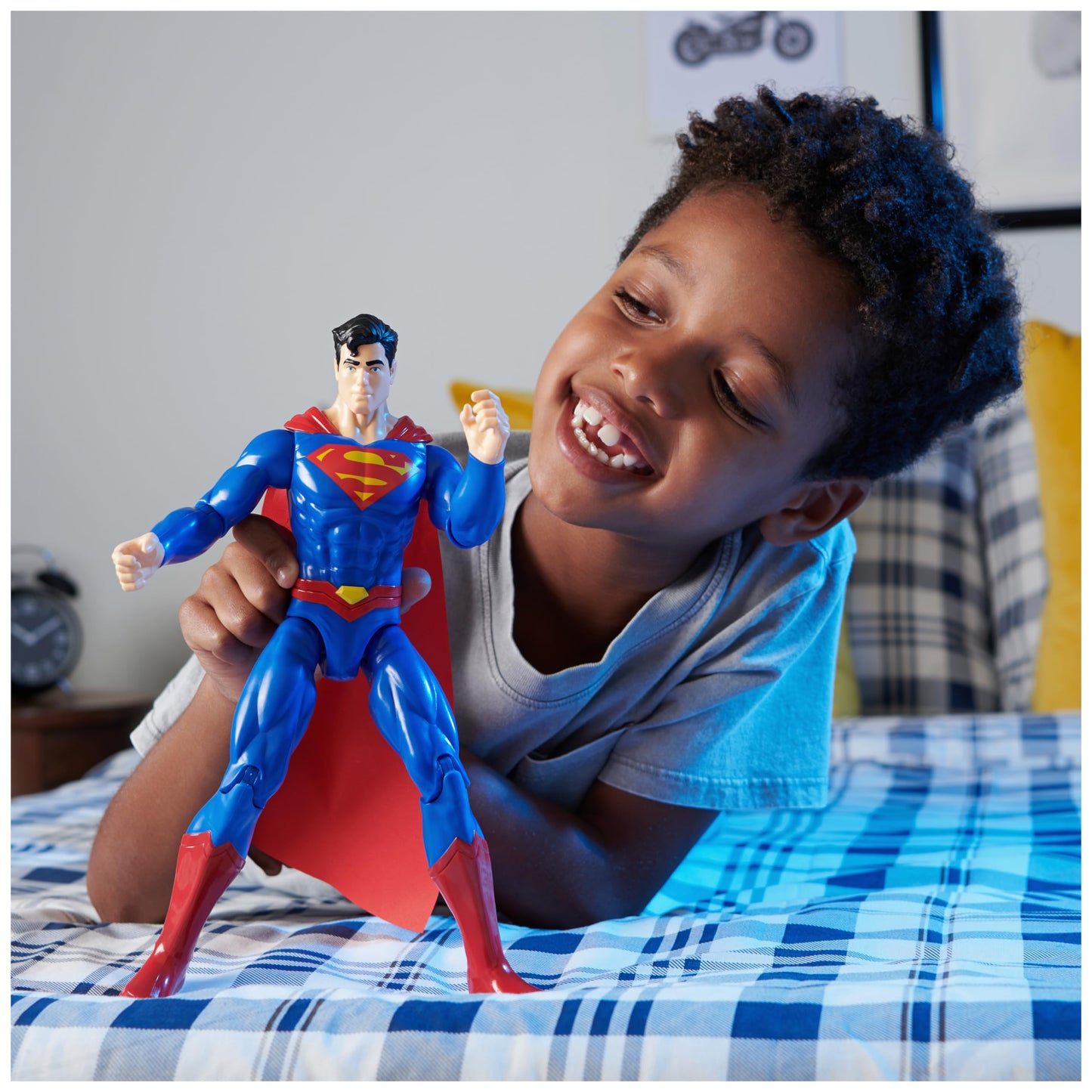 DC Universe - Figurine Superman 30 Cm - Figurine Articulée - Créez Vos Aventures Et Combats - Super Héros - Jouet À Collectionner - Jouet Enfant 3 Ans Et +