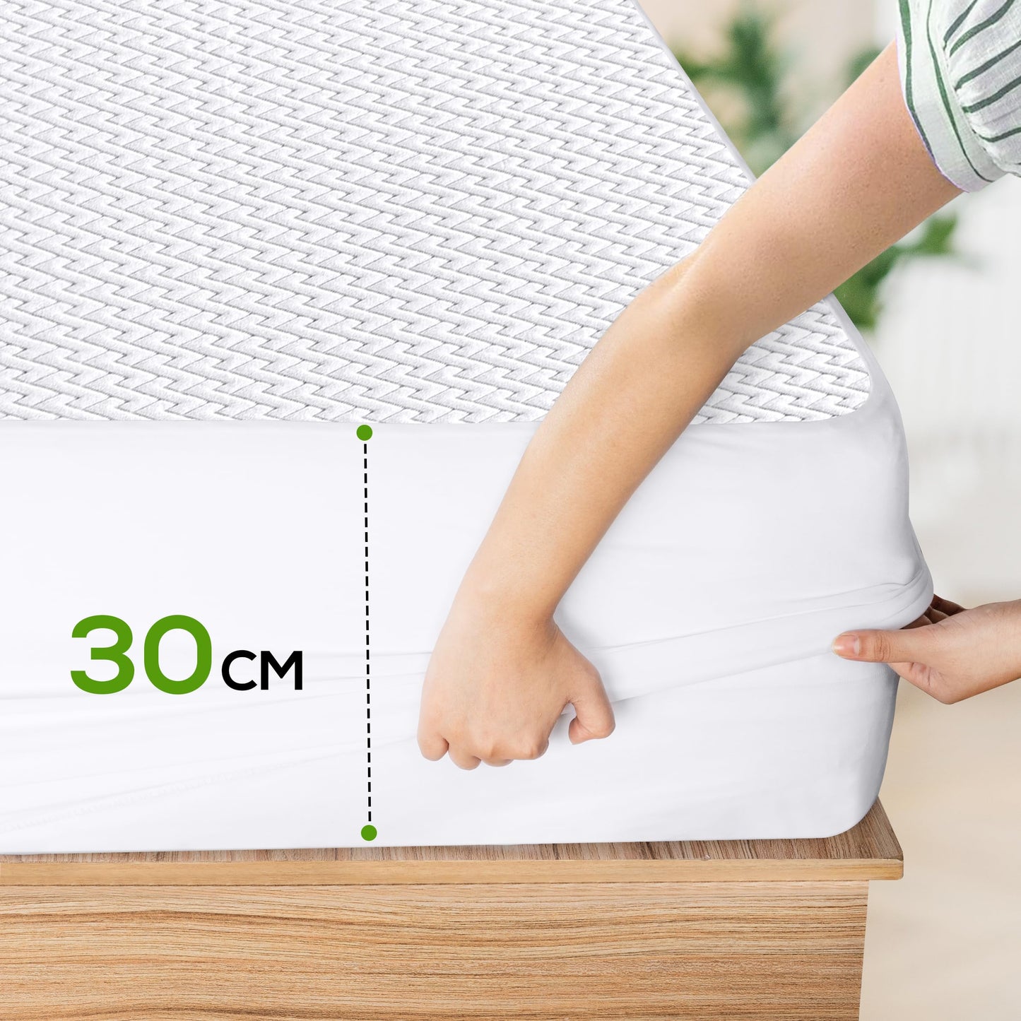 Utopia Bedding Protège Matelas 140 x 200 x 30 cm Imperméable, Premium Viscose Matelas Couvre Élastique Tout Autou, Respirant Alèse Drap Housse